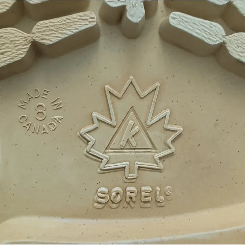 Sorel Frontier Boots Brown Rubber Leather Made in Canada Wool Insulated Tall Sz8